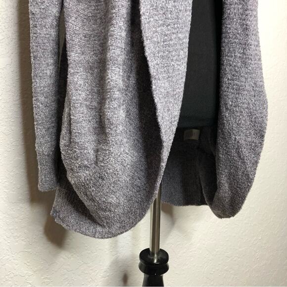 Barefoot Dreams CozyChic Lite gray open front long cardigan size Medium - Picture 4 of 15
